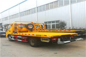 黄浦区附近拖车救援搭电