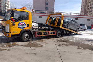 黄浦区救援拖车费用怎么算