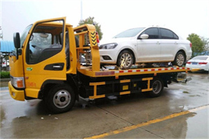 黄浦区附近拖车救援24小时服务热线